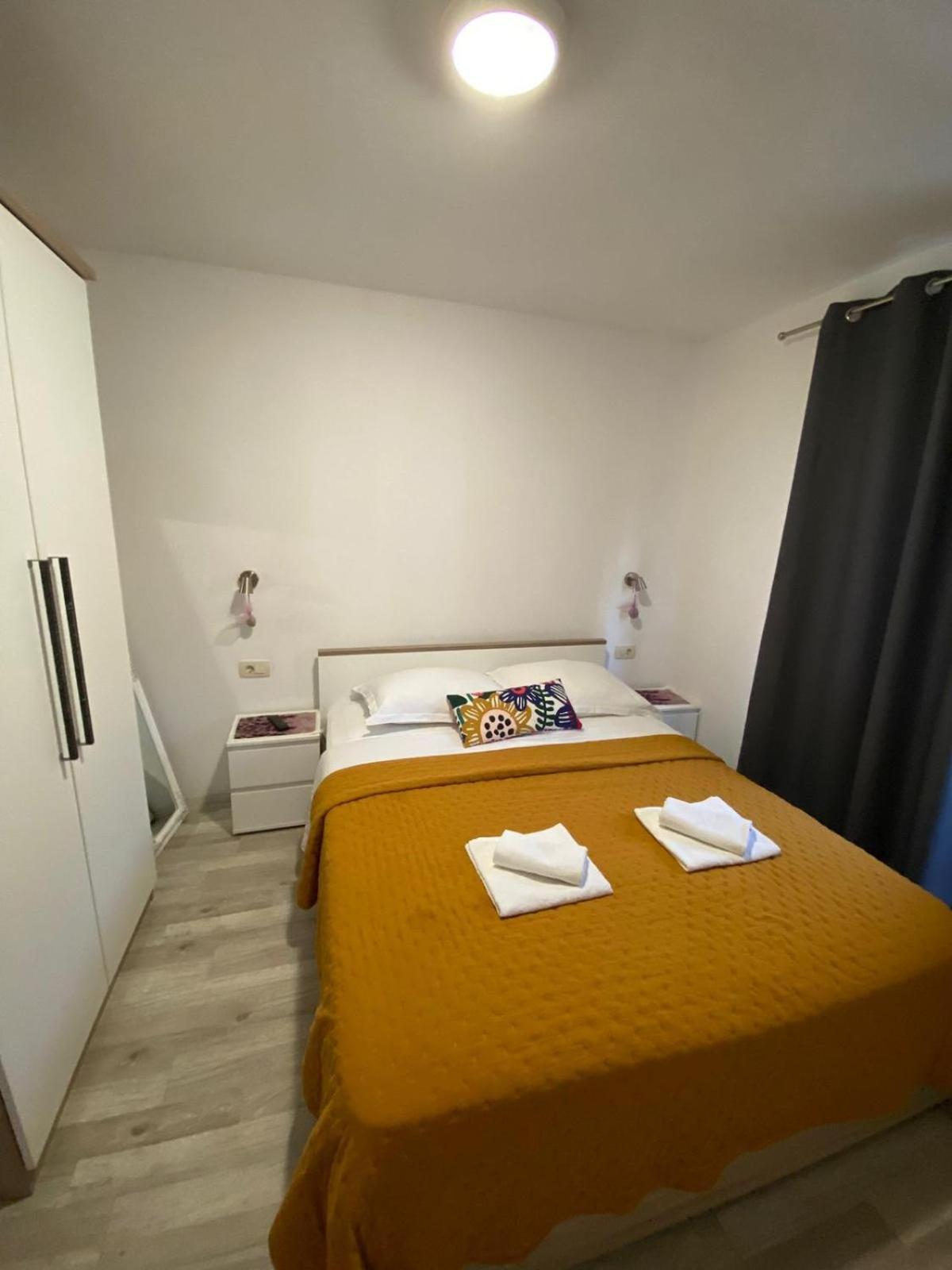 Apartmani Roko Drvenik  Extérieur photo