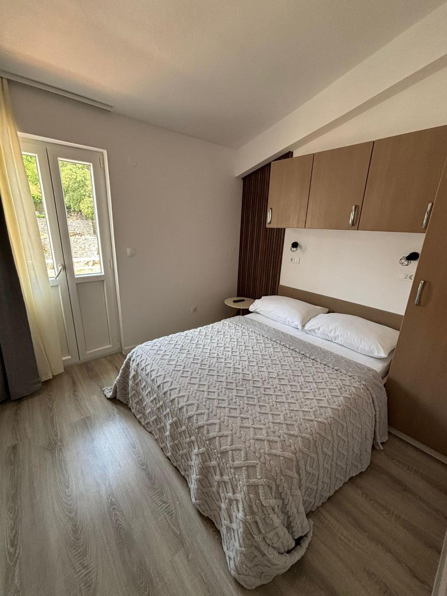 Apartmani Roko Drvenik  Extérieur photo